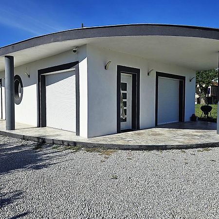 Maison Sapiac - 4Pers - 2 Chambres - 3 Lits - Clim Reversible - Terrasse Ombragee Et Grand Jardin - Piscine Saison Estivale Montauban Kültér fotó