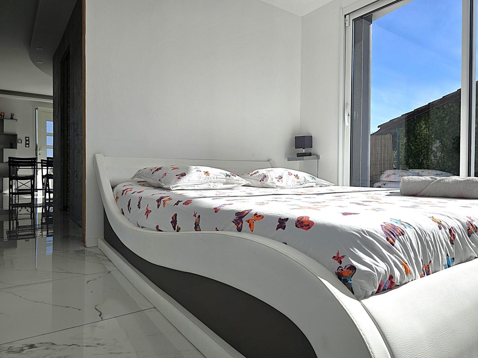 Maison Sapiac - 4Pers - 2 Chambres - 3 Lits - Clim Reversible - Terrasse Ombragee Et Grand Jardin - Piscine Saison Estivale Montauban Kültér fotó